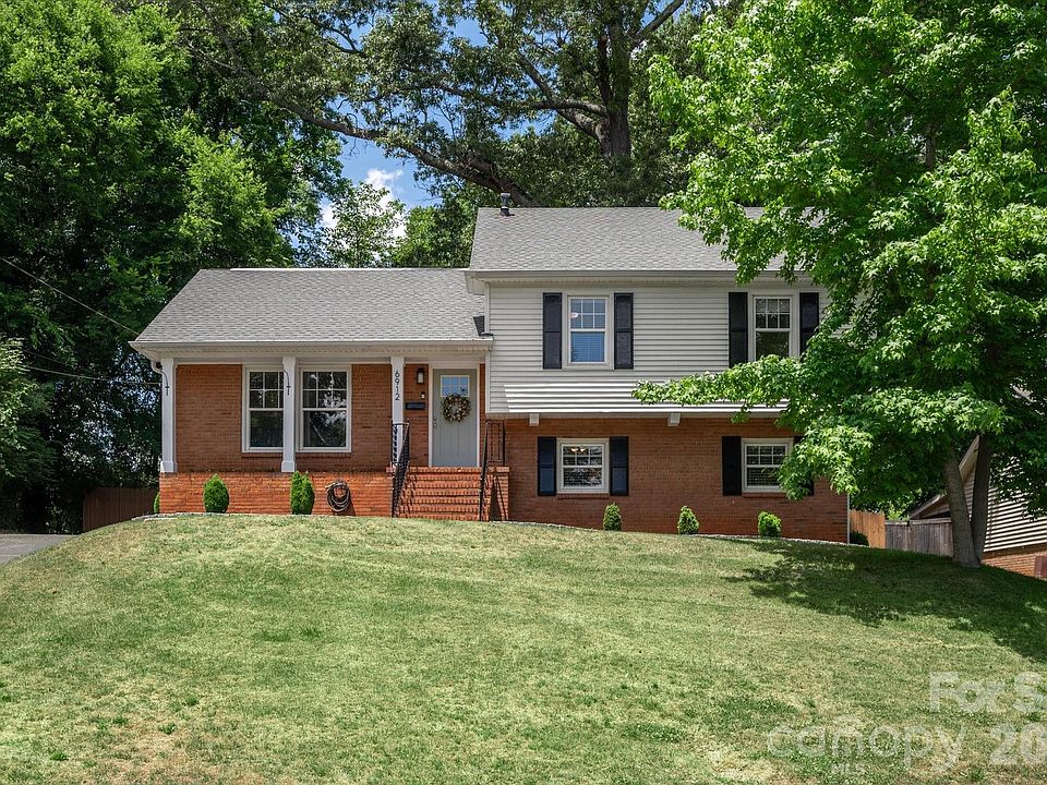 1st image of 6912 Woodstock Dr
