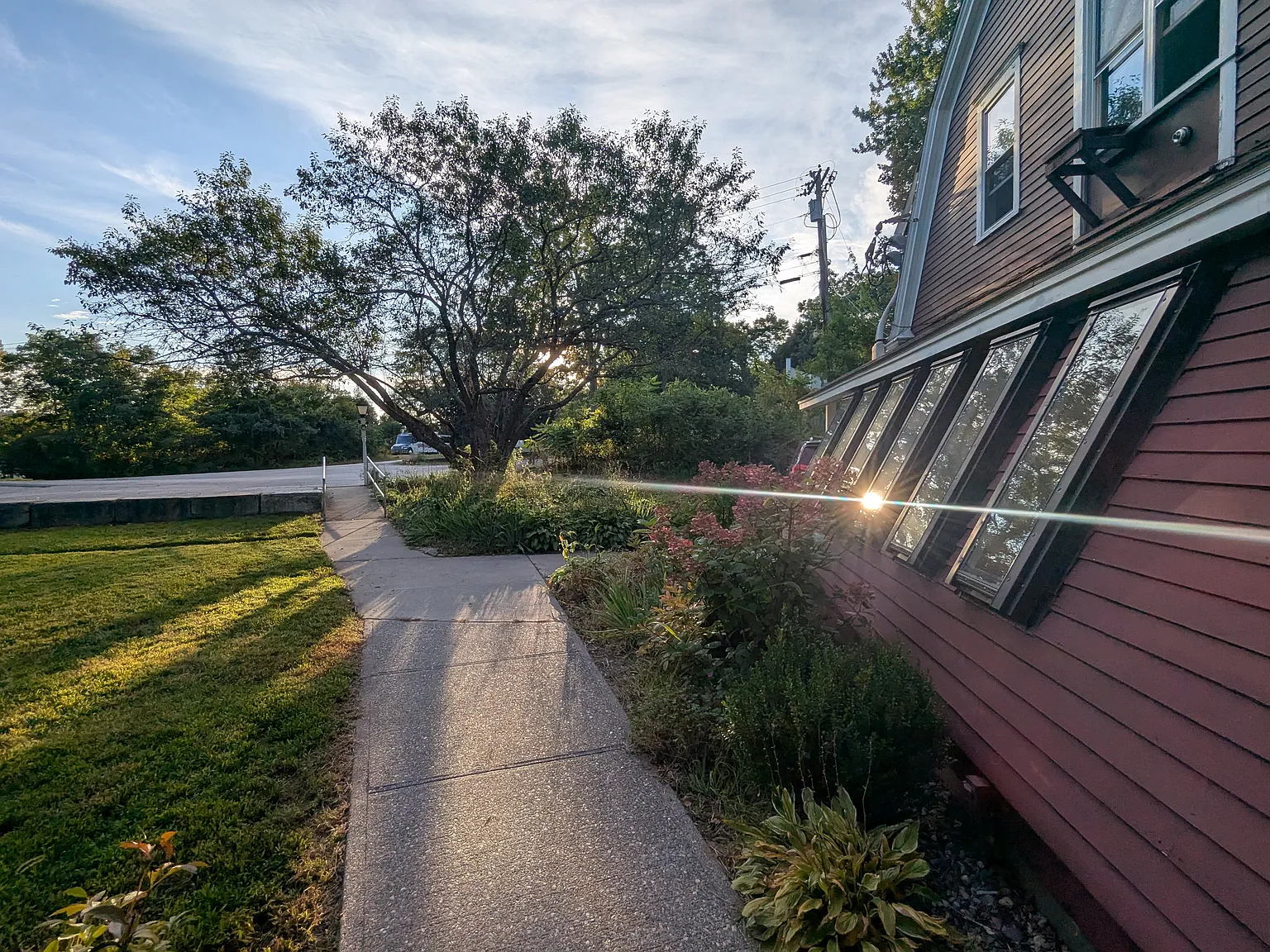 2 bed, 1300 sqft, $2,200 — Photo 3