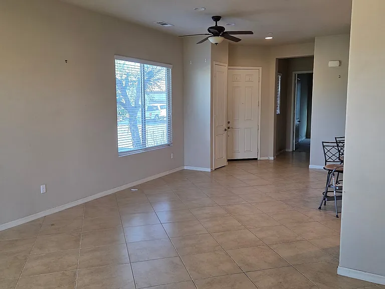 81519 Avenida Viesca — Photo 6