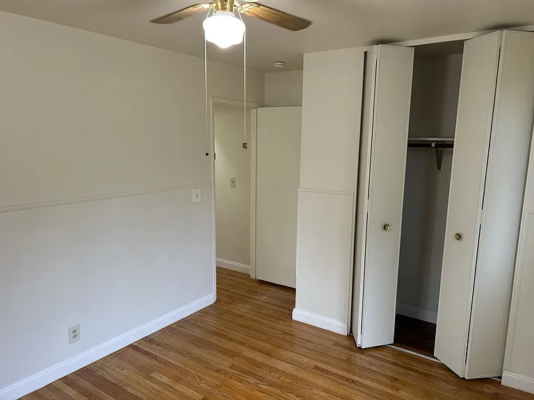 2040 Barbour Dr — Photo 16
