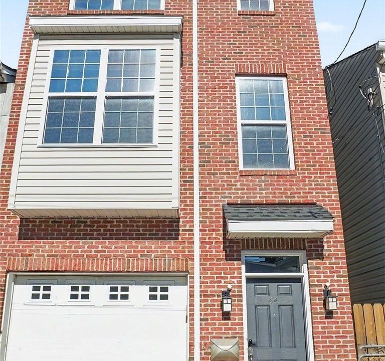 1st image of 44 Uxor Way