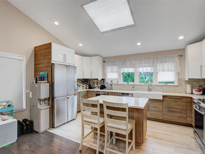 3728 East End, Seaford, NY, 11783