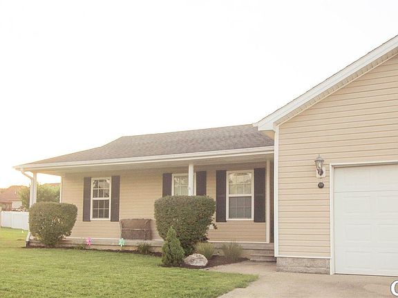 4th image of 36 Rolling Meadows Dr