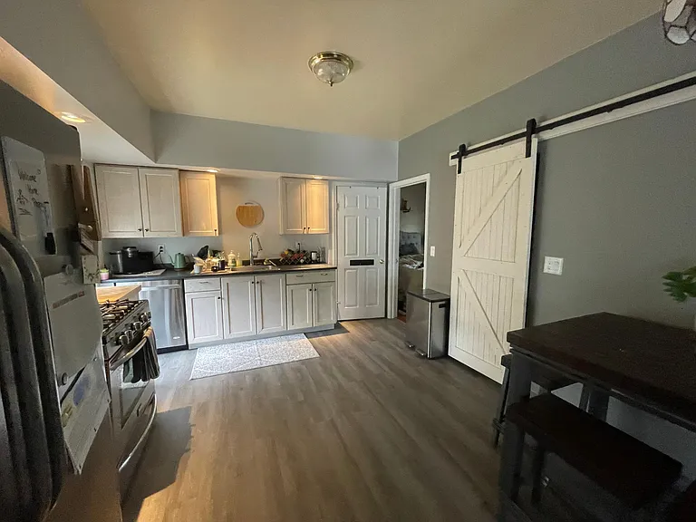 3980 Garfield Ave #UPPER — Photo 6