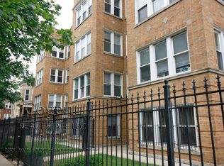 2334 N Sacramento Ave APT 1, Chicago, IL 60647