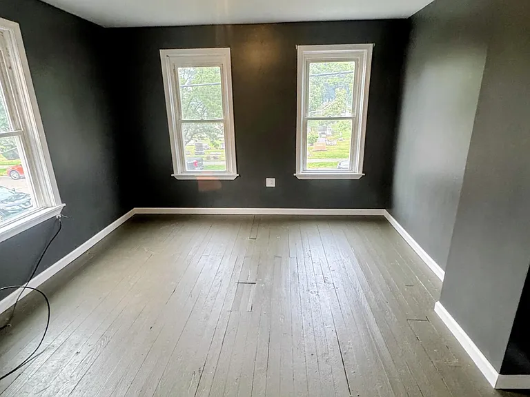 803 N Mulberry St — Photo 20