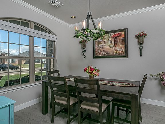 3rd image of 9407 Kori Dr