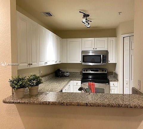4th image of 11401 NW 89th St APT 105
