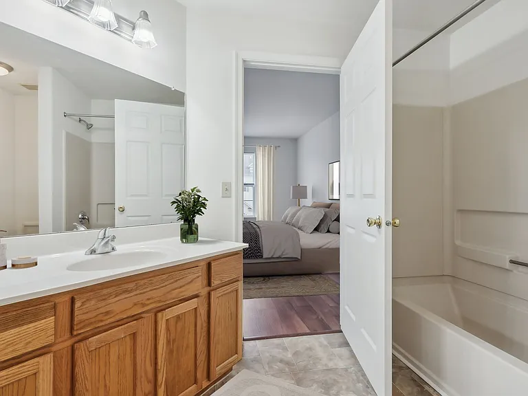 Spring Creek Apartments — Photo 20