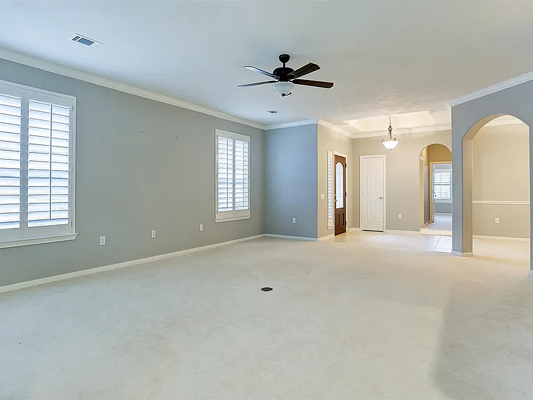 27 N Country Gate Cir — Photo 4