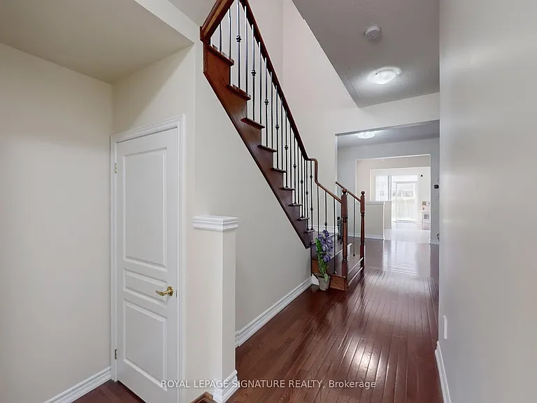 30 Walbrook Rd — Photo 21