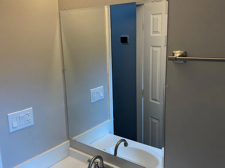 2211 Utah St — Photo 13