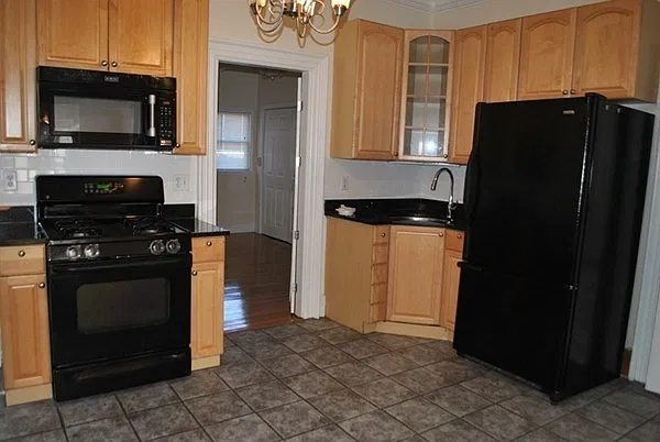 1 bed, 1.0 bath, 750 sqft, $2,900 — Photo 4