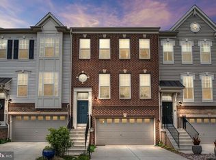 9003 Phita Ln, Manassas Park, VA 20111
