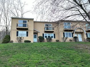 4 Deer Run UNIT 4, Bethel, CT 06801