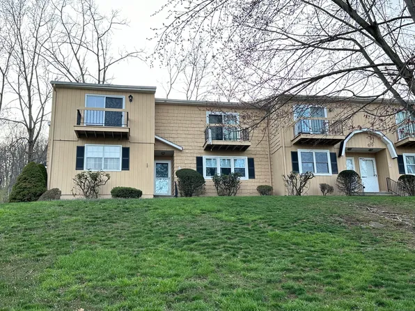 4 Deer Run #4, Bethel, CT 06801