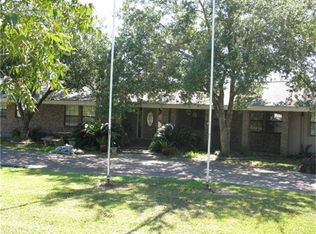 13707 Montgomery Rd, Santa Fe, TX 77510