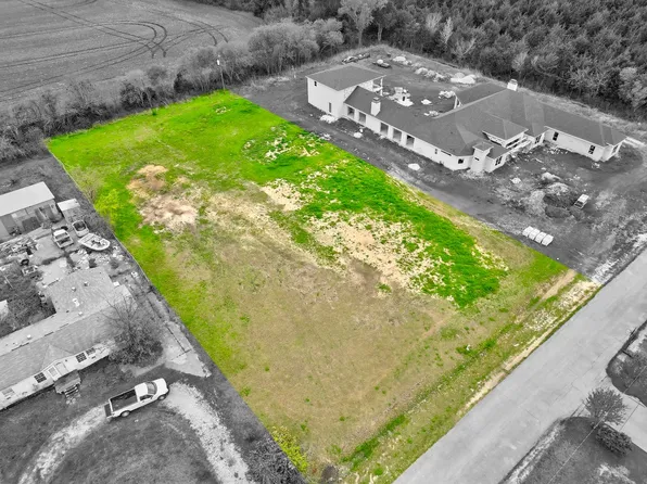 1672 Brookview Dr, Lancaster, TX 75146