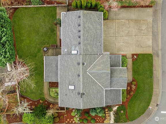 2nd image of 30521 Selleck Place