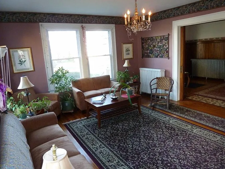 Parlor/Living Rm 3