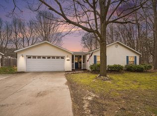 306 Rogers St, Decatur, MI 49045