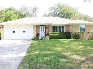 8260 Claremont Dr, Dallas, TX 75228
