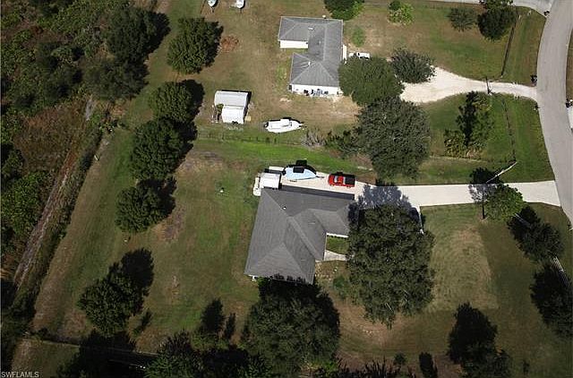 1st image of 18501 River Estates Ln