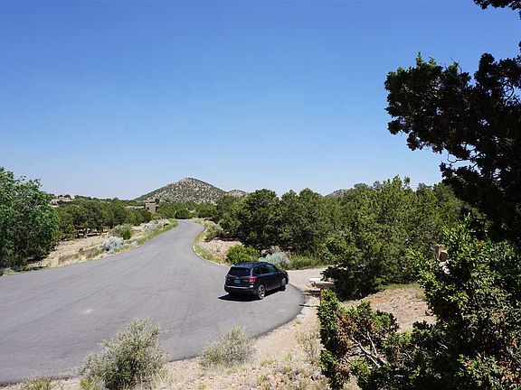 3rd image of 11 Camino Teofanio