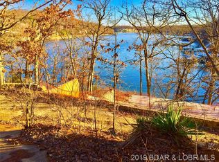 96 Sac Rd, Lake Ozark, MO 65049