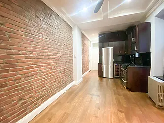 Rented by Nest Seekers International