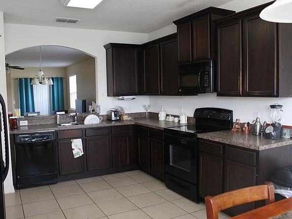 5th image of 4701 Watercress St