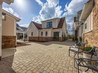 1020 Manarola Rd, Lexington, SC 29072