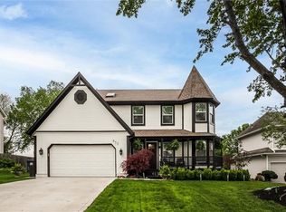 653 NE Reed Xing, Lees Summit, MO 64086