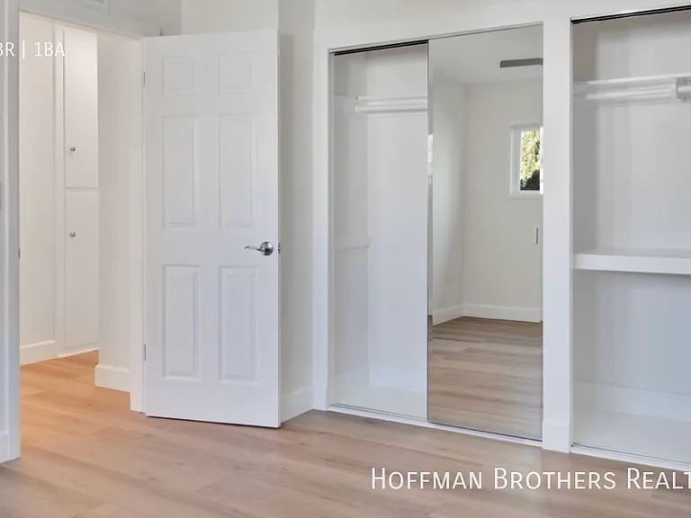 1417 S Holt Ave #7 — Photo 8