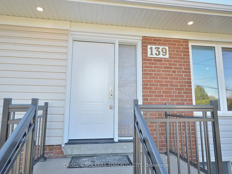 139 Queen St #MAIN FLOOR — Photo 3