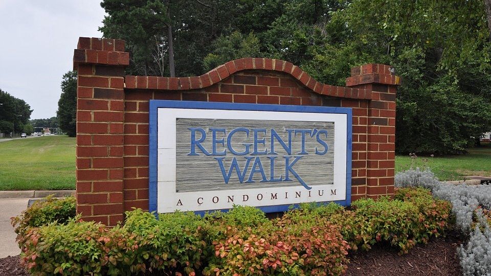 Regents Walk