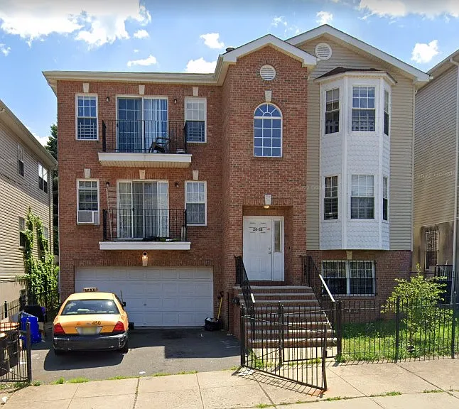 26-28 Avon Avenue - Ground Floor — Photo 20