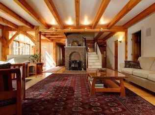 14 Powell Rd, Cumberland Foreside, ME 04110