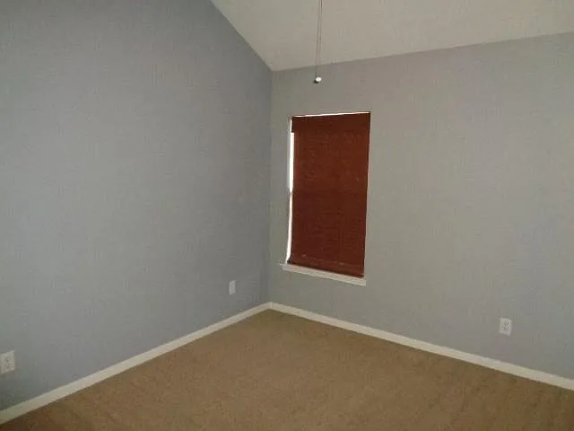 30002 Saw Oaks Dr — Photo 20