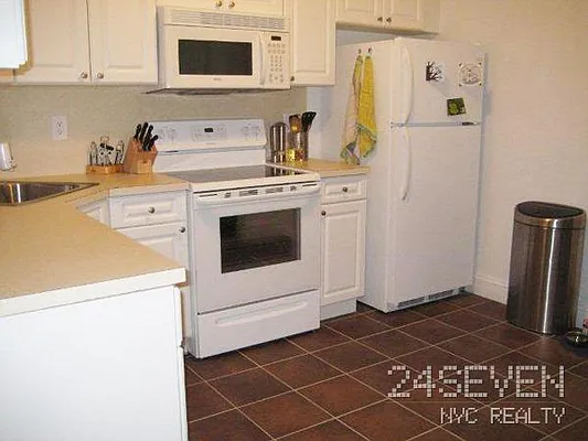 Rented by 24 7 NYC Realty Inc. | media 29