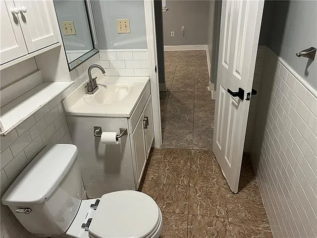 2716 Riverland Dr — Photo 16