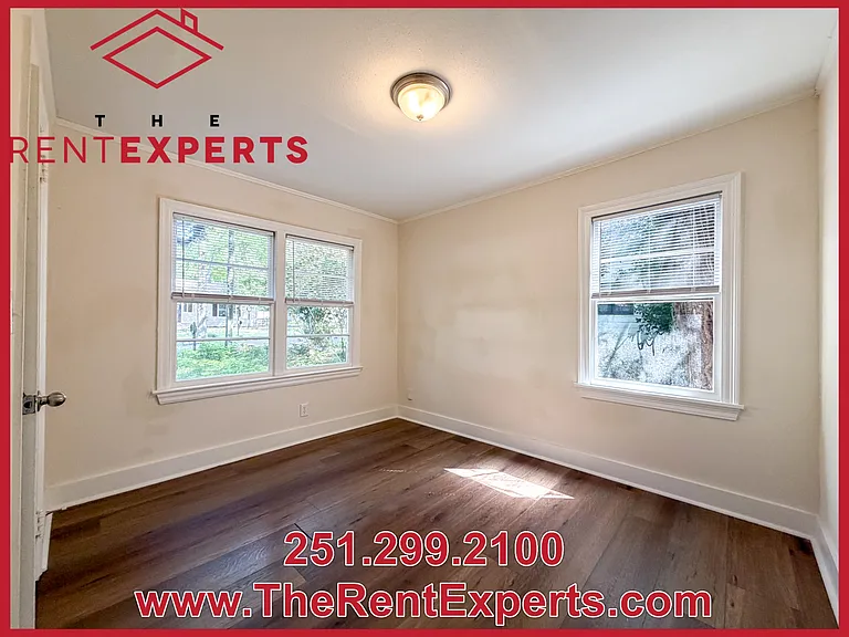 104 Ellinor St — Photo 10