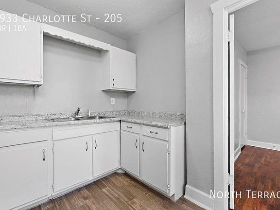 5th image of 3933 Charlotte St APT 205