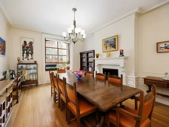 225 West 86th Street image 4 of 20