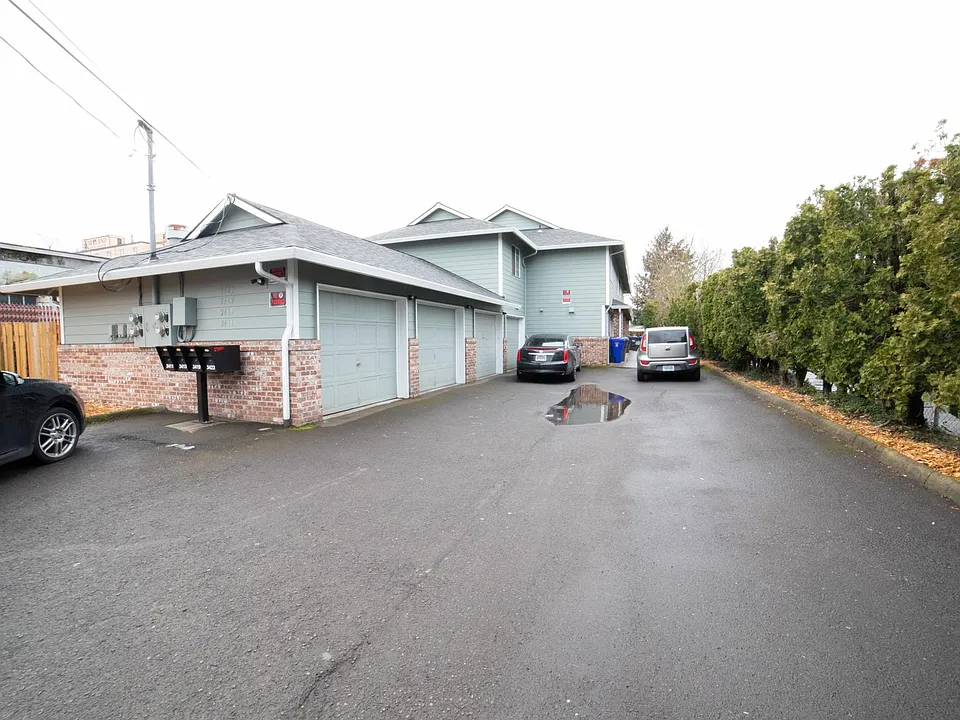 3415 SE 85th Ave