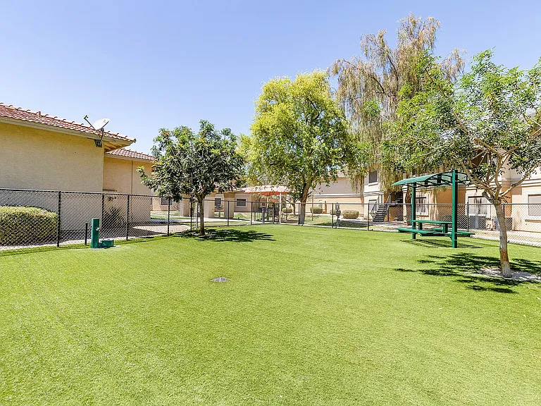 Pet Park