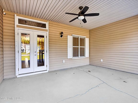3rd image of 1605 Lake Mars Ave
