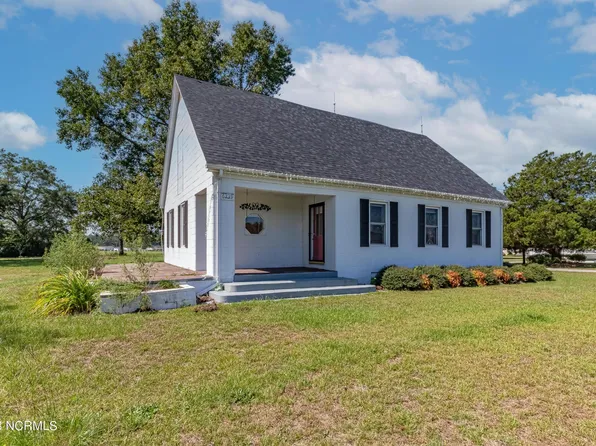 6239 Washington Street, La Grange, NC 28551