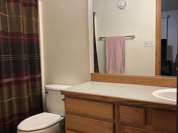 5th image of 711 B St #B