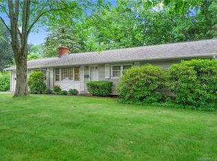 99 Norman Rd, Hamden, CT 06514